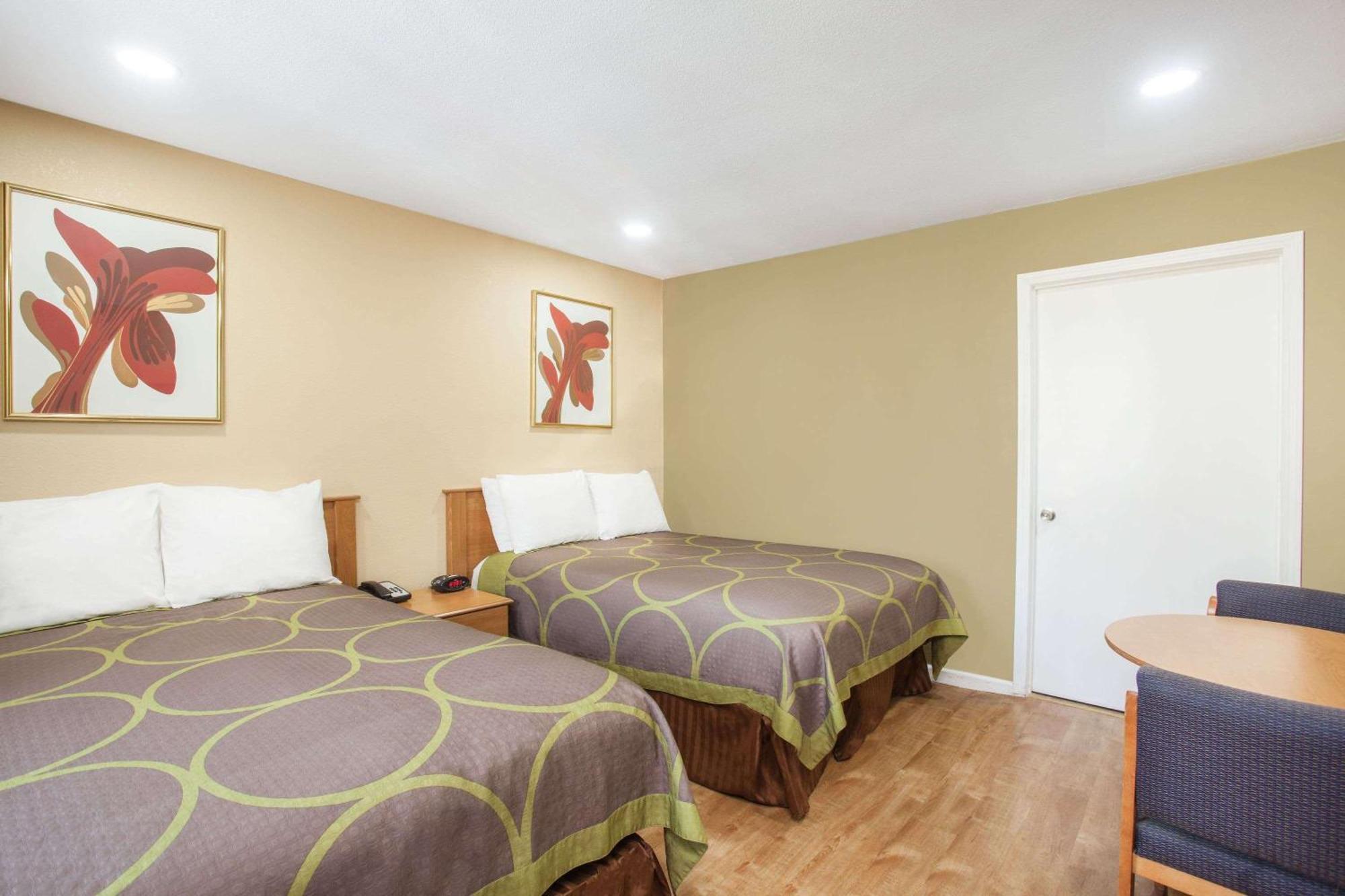 Super 8 By Wyndham Redlands/San Bernardino Motel Exterior photo